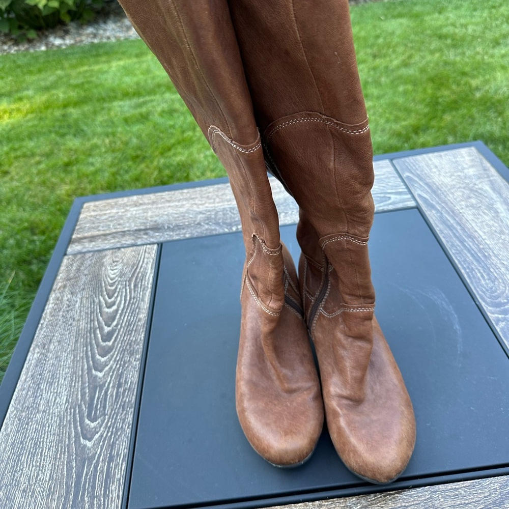 brown heeled riding boots